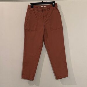 Women’s terracotta pants